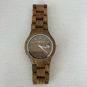 Earth Wood Watch